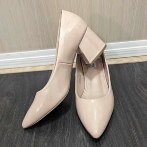 Steve Madden nude block heel